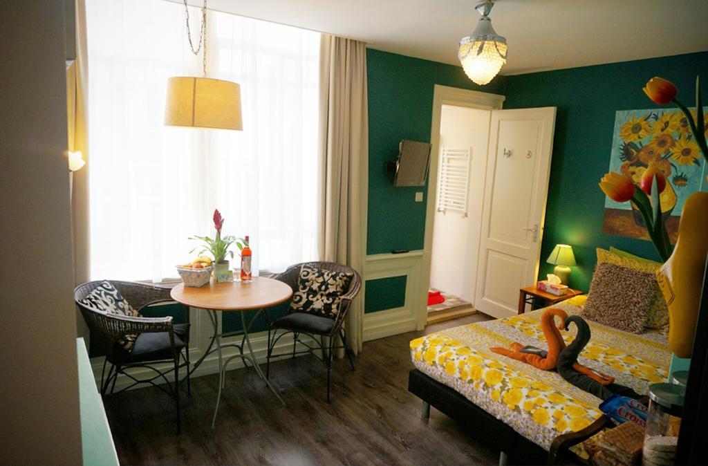 Bed and Breakfast Tulip Of Amsterdam Pokoj fotografie